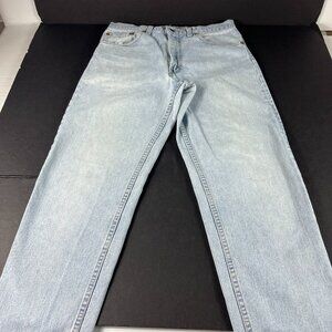 VTG 90s Levi's Jeans Mens 33x32* 550 Relaxed Straight Light Blue Denim Tag 33x34